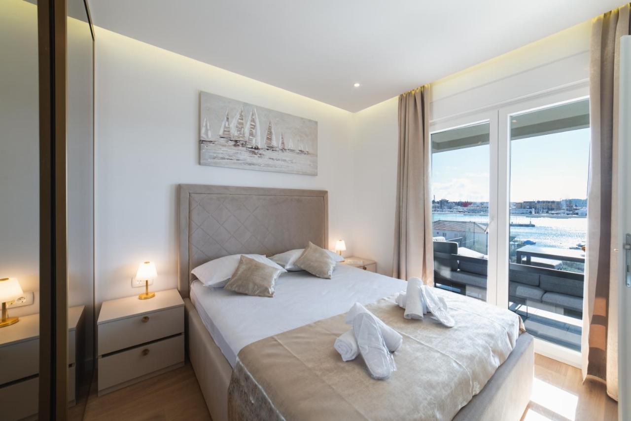Apartman Blue Wave Trogir Exterior foto