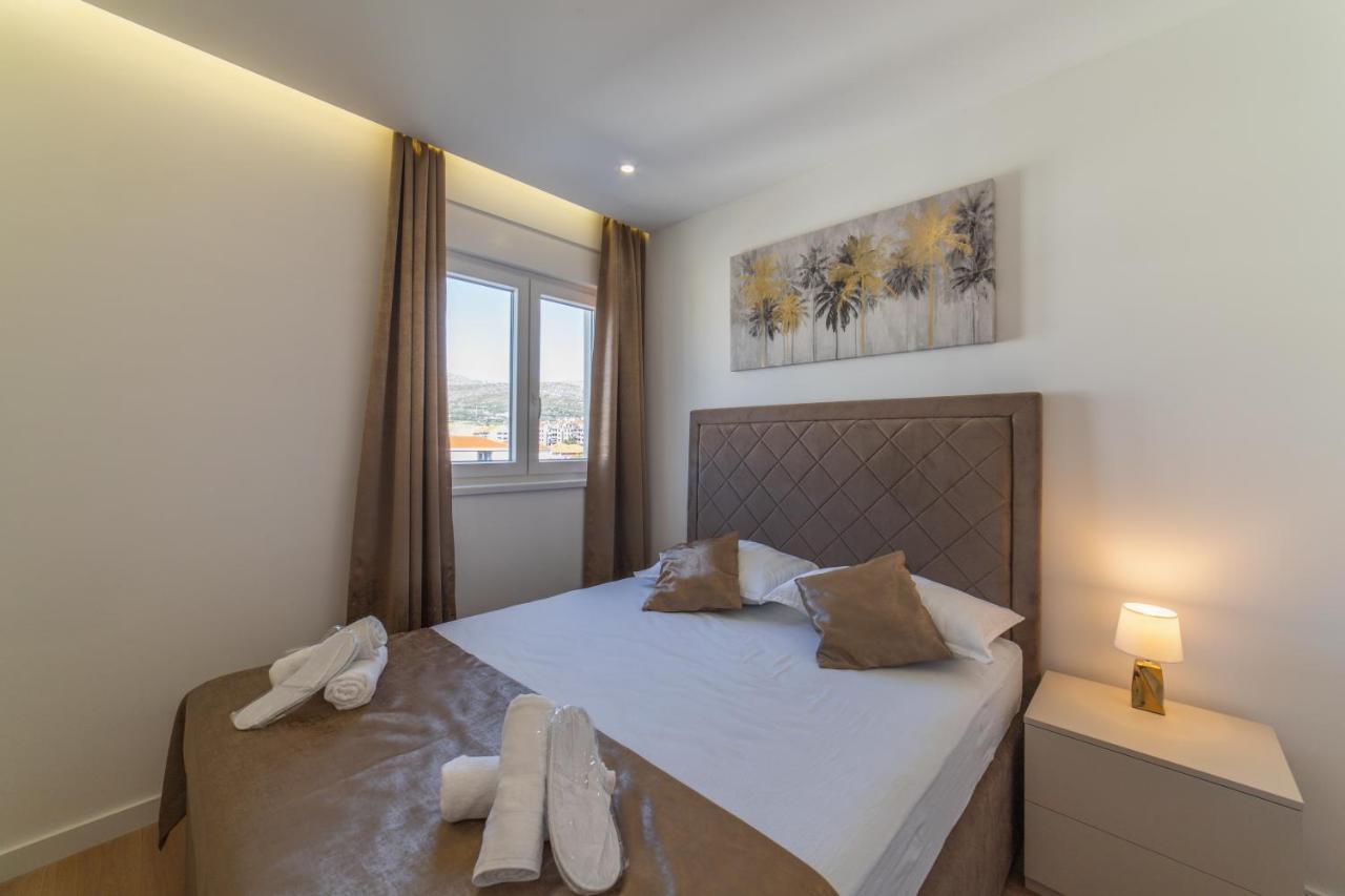 Apartman Blue Wave Trogir Exterior foto